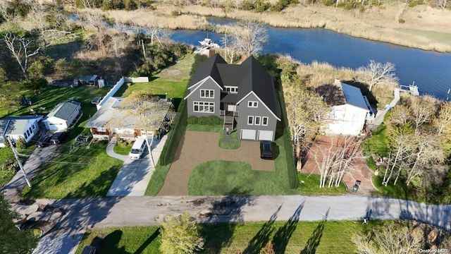 $1,250,000 | 11 Bayberry Lane | East Quogue