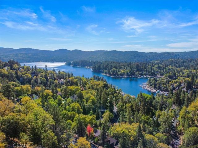 $1,470,000 | 27613 Alpen Drive | Lake Arrowhead