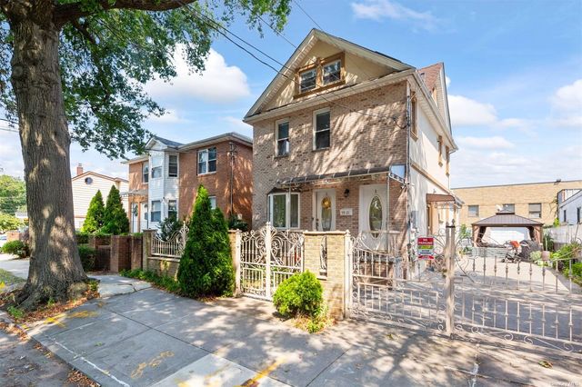 $1,278,000 | 59-21 Fresh Meadow Lane | Flushing