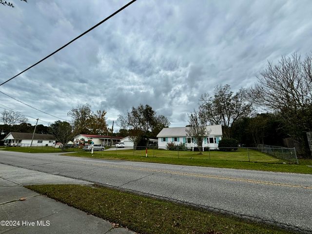 $800,000 | 307 Greenville Avenue | Seagate