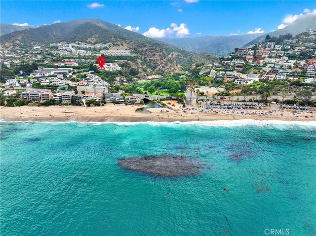 $1,690,000 | 21712 Wesley Drive, Unit 8 | Laguna Beach Village