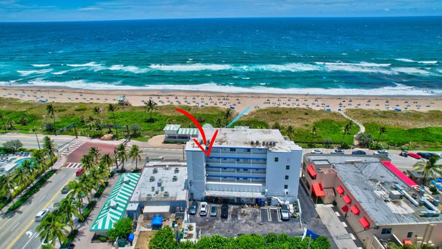 $5,700 | 36 South Ocean Boulevard, Unit B3 | Delray Beach Association