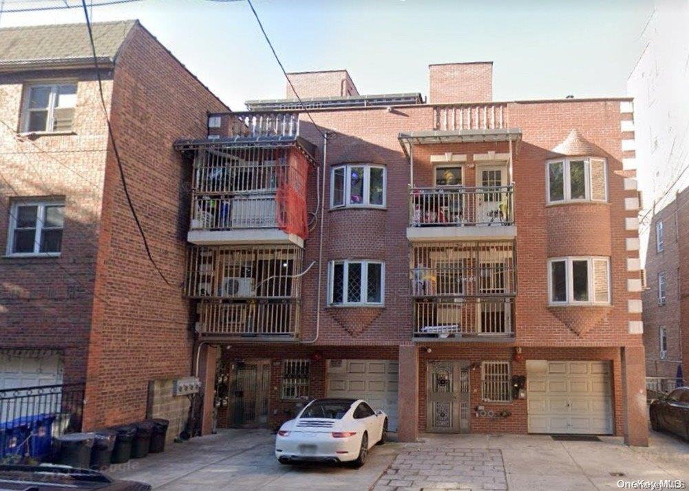 a car parked in front of a building