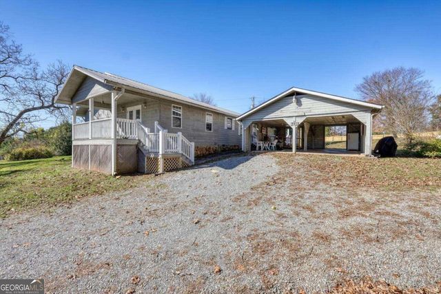 $299,900 | 431 Clear Creek Road