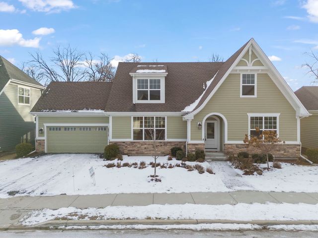 $600,000 | 28-w713 28-w713 Mount Street | Warrenville