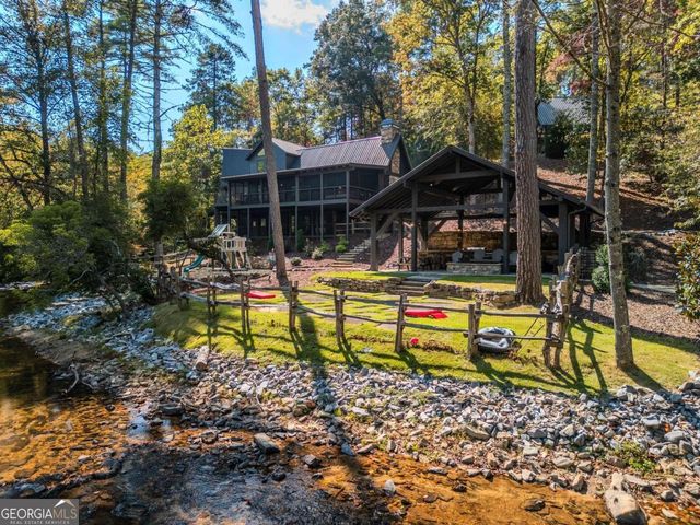 $1,979,000 | 500 Old Gravel Road