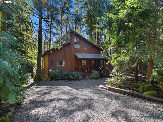 $729,000 | 65020 East Sandy River Lane | Timberline Rim