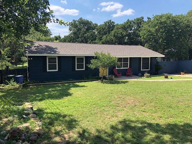 $1,950 | 1204 Minnie Drive | Lakeland Park