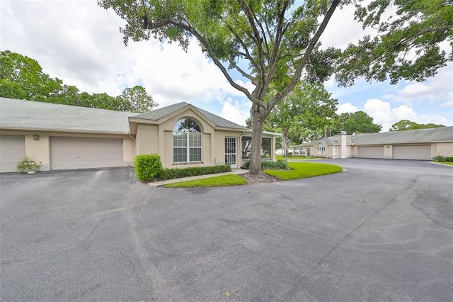 $254,500 | 1224 Golfview Woods Drive | Sun City Center