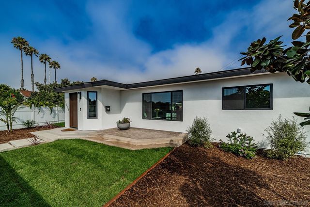 $1,860,000 | 1612 Chatsworth Boulevard | Point Loma Heights