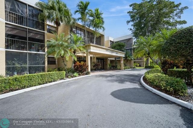 $375,000 | 16175 Golf Club Road, Unit 212 | Bonaventure