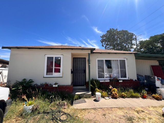 $410,000 | 224 Hemlock Avenue | Manteca