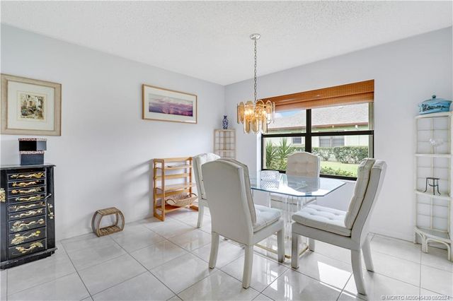 $214,999 | 1738 West Sanderling Lane, Unit 4 | Fort Pierce