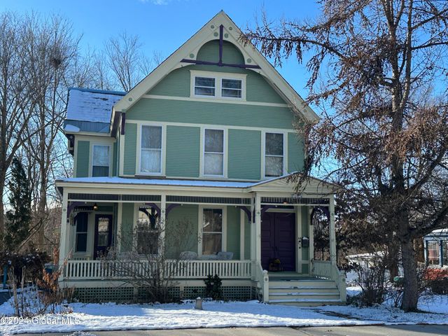 $299,000 | 64 High Street | Hoosick Falls