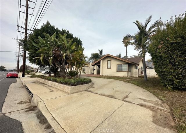 $3,980 | 1087 Baseline Road | Northwest La Verne