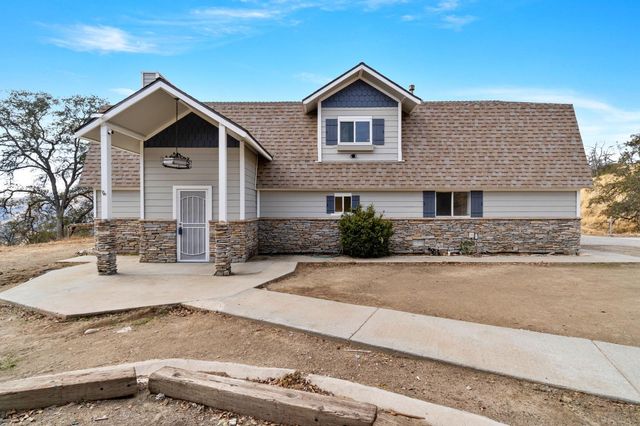 $445,000 | 30448 East Trimmer Springs Road