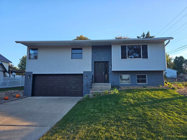 $289,900 | 204 Goddard Street | West La Crosse