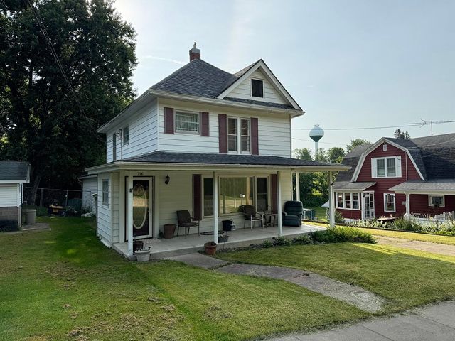 $89,900 | 716 South Jackson Street | Mount Carroll