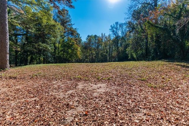 $299,900 | 3494 Boulder Park Drive Southwest | Fairburn Mays