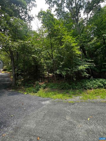 $39,900 | Tbd Weeping Rock Lane | Wintergreen