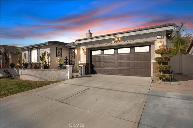 $499,999 | 1475 East Washington Avenue | Rose Ranch