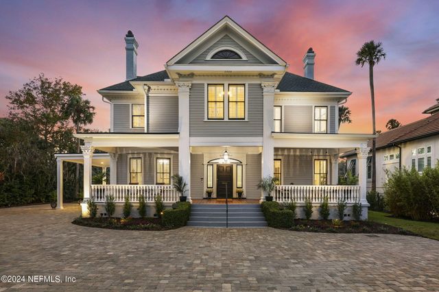 $6,250,000 | 143 South Roscoe Boulevard | East Coast Canal Estates