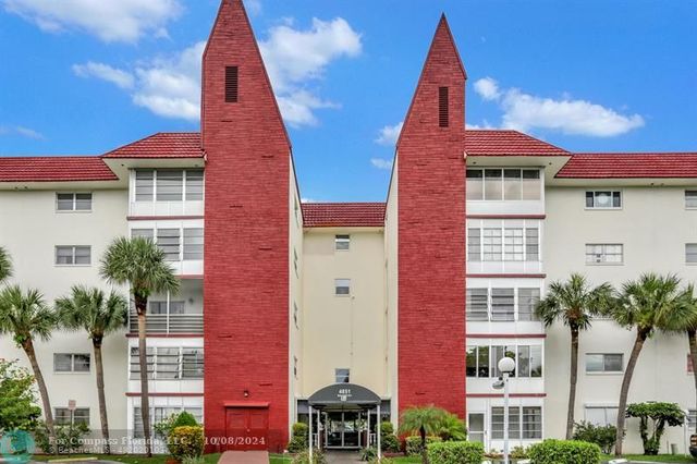 $114,900 | 4851 Northwest 21st Street, Unit 400 | Lauderhill