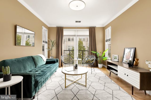 $399,999 | 1391 Pennsylvania Ave. Southeast, Unit 460 | Capitol Hill