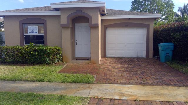 $2,650 | 556 East Ridge Circle North | Boynton Beach