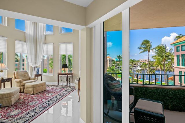 $1,399,999 | 140 Southeast 5th Avenue, Unit PH45 | Boca Raton Hotel and Club