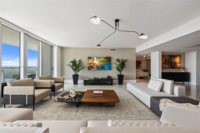 $3,450,000 | 330 Sunny Isles Boulevard, Unit 52304 | Sunny Isles Beach