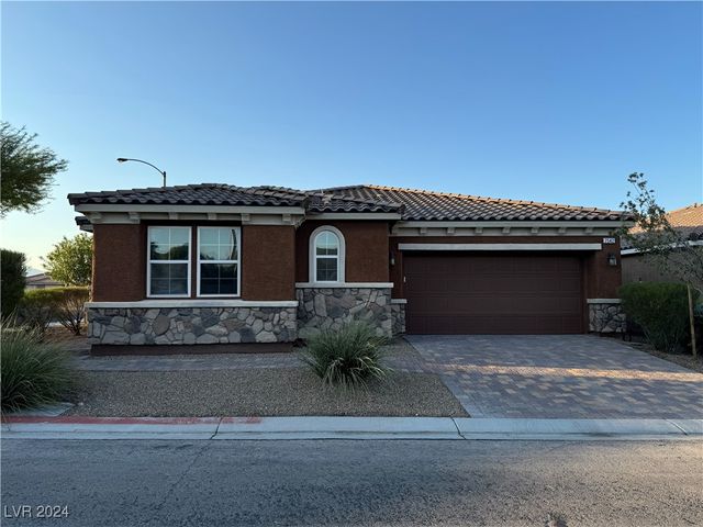 $593,000 | 7542 Fort McDermitt Avenue | Mountain Edge