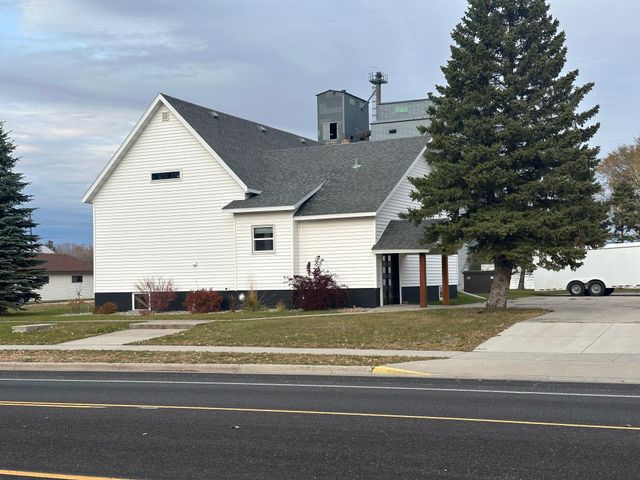 $349,000 | 504 Main Street | Karlstad