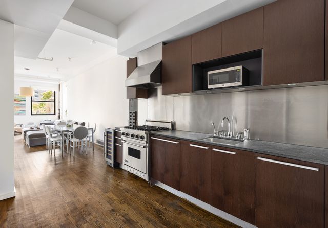 $6,249 | 195 Bowery, Unit 5E | Lower East Side