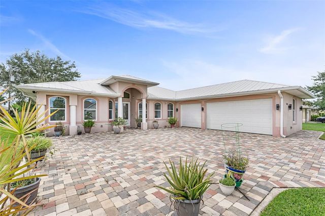 $656,000 | 2416 Southeast 8th Avenue | Cape Coral