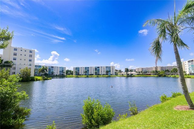 $270,000 | 101 Southeast 3rd Avenue, Unit 401 | Dania Beach