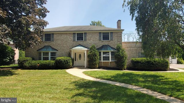 $509,999 | 2255 Dandridge Drive | York Township - York County