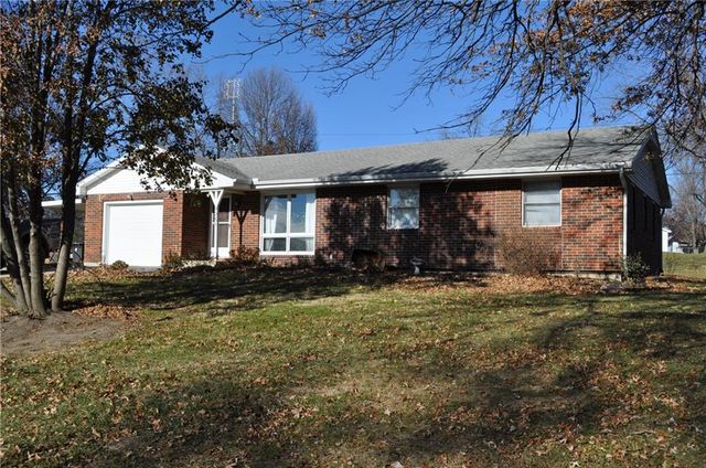 $240,000 | 905 Sycamore Drive | Maysville