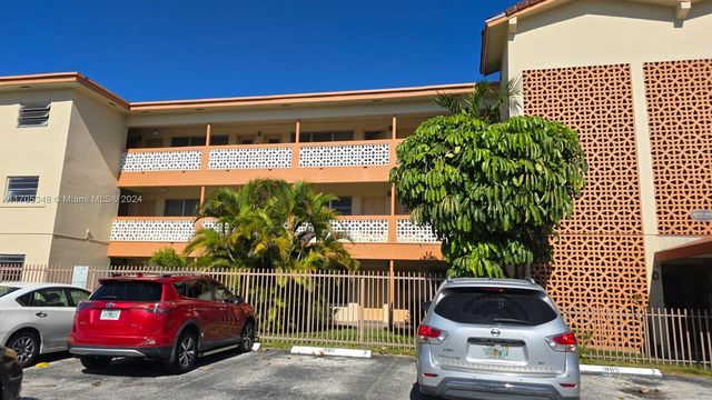 $1,700 | 1855 Northeast 121st Street, Unit 35 | Sans Souci