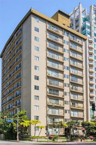 $740,000 | 10747 Wilshire Boulevard, Unit 1107 | Westwood