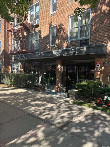 $1,700 | 68-15 Selfridge Street, Unit 5D | Forest Hills