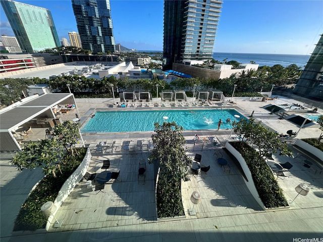 $810,000 | 1000 Auahi Street, Unit 1011 | Kakaako