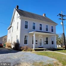 $900 | 30 East 3rd Street | Waynesboro