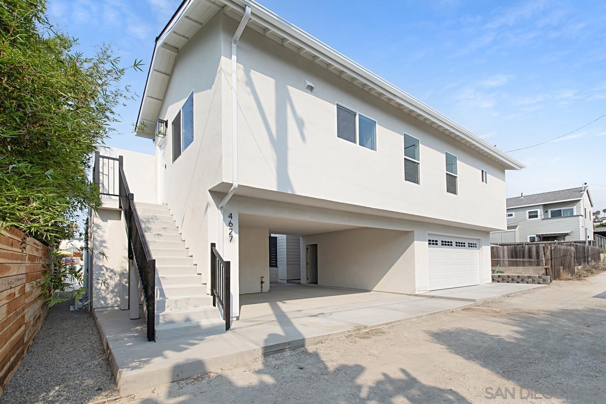 a view of a white building