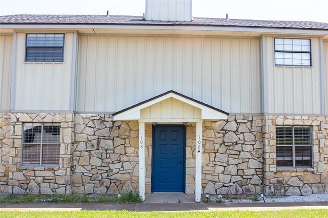 $1,650 | 108 Rio Grande Street, Unit A | Glen Rose