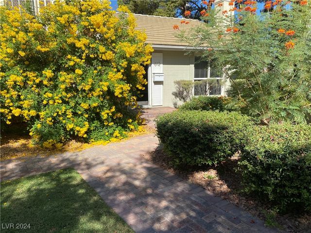 $289,000 | 612 Tam O Shanter | Las Vegas Country Club Estates