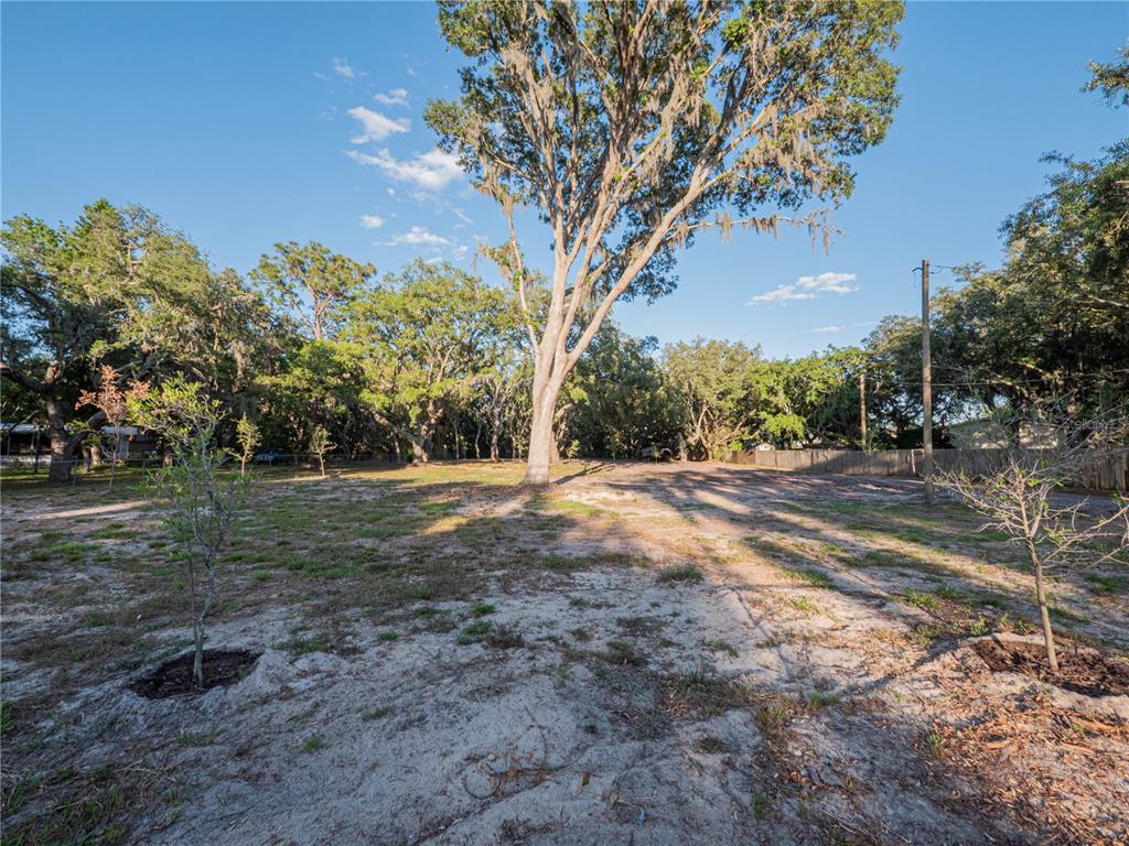 a view of dirt yard