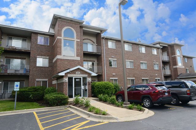 $257,900 | 881 North Swift Road, Unit 202 | Addison