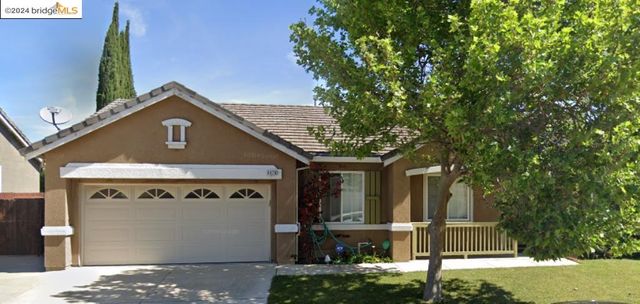 $3,200 | 4478 Mira Loma Drive | Highlands Ranch