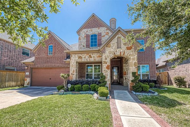 $849,900 | 47 Monarch Trail | Imperial